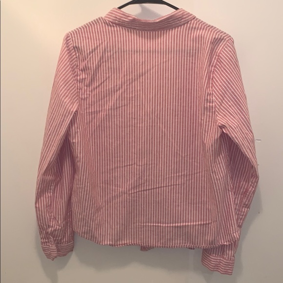 NWOT Front tie Striped Button Down - Picture 6 of 6
